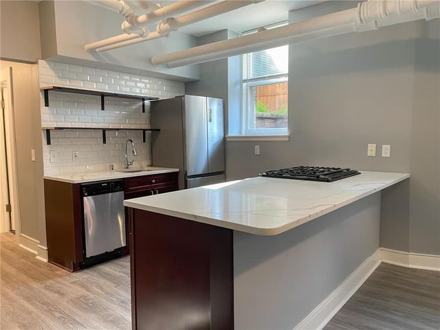 579 Summit Avenue 102, Saint Paul, MN 55102