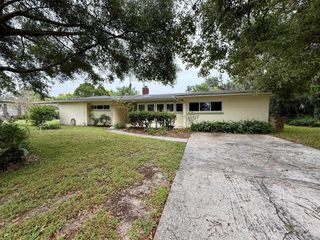 513 CAROLYNE STREET, Temple Terrace, FL 33617