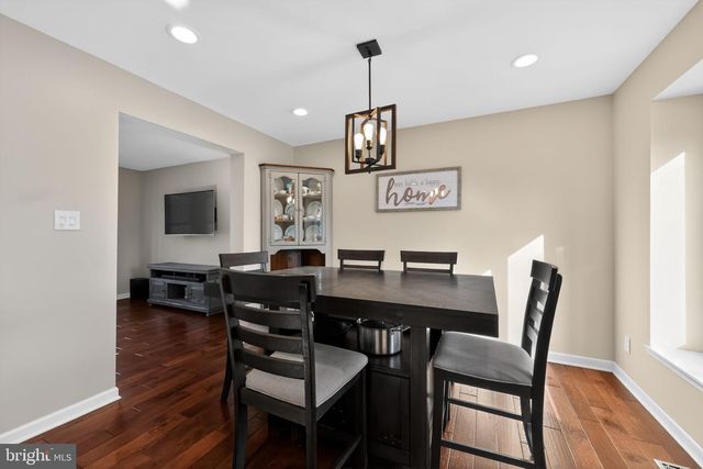 11 DOTTIE LN, Sicklerville, NJ 08081