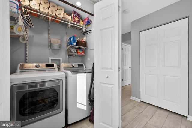 11 DOTTIE LN, Sicklerville, NJ 08081