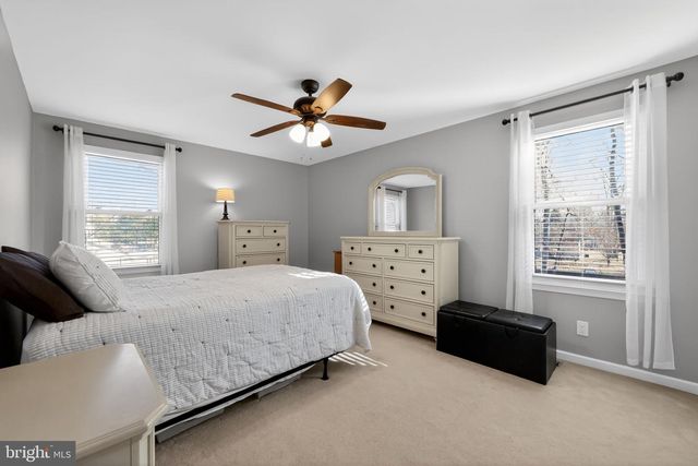 11 DOTTIE LN, Sicklerville, NJ 08081