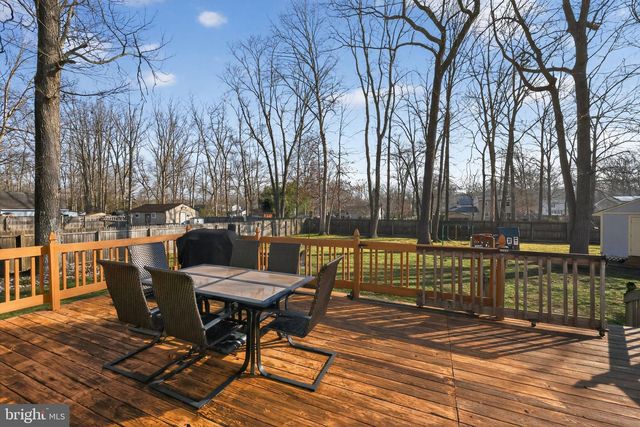 11 DOTTIE LN, Sicklerville, NJ 08081