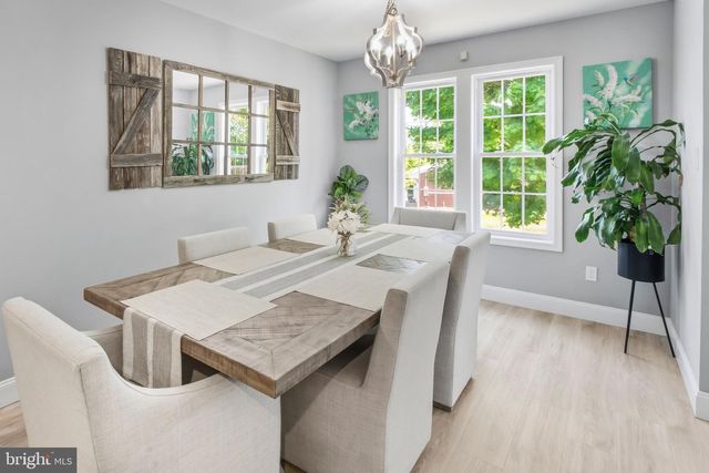 422 MULLICA HILL RD, Mullica Hill, NJ 08062