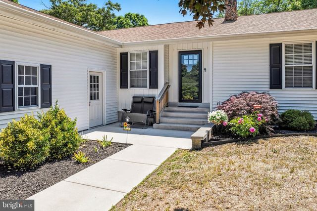 422 MULLICA HILL RD, Mullica Hill, NJ 08062