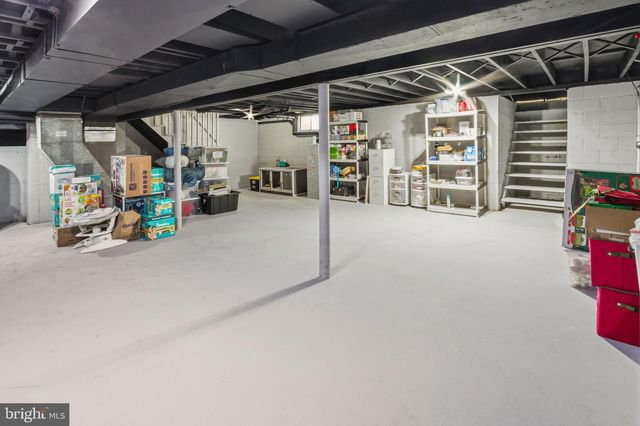422 MULLICA HILL RD, Mullica Hill, NJ 08062