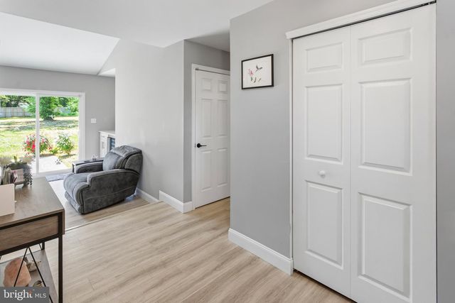 422 MULLICA HILL RD, Mullica Hill, NJ 08062