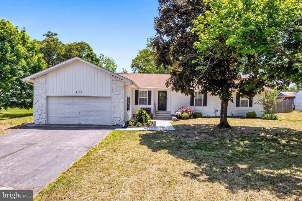 422 MULLICA HILL RD, Mullica Hill, NJ 08062