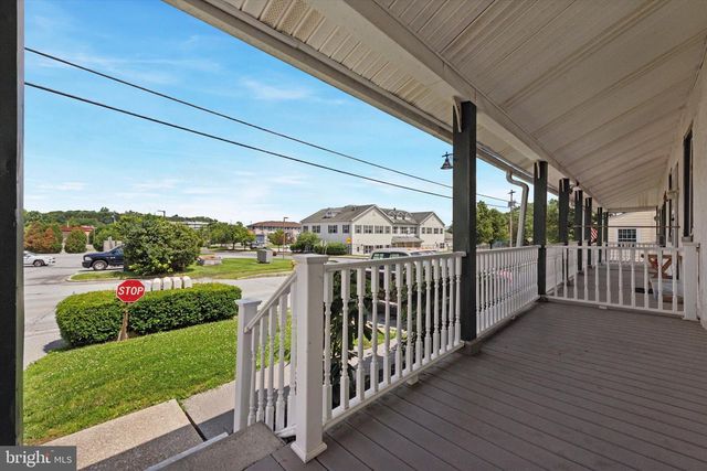 20 S VILLAGE AVE #5, Exton, PA 19341