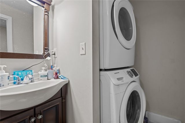 46 Irving Street, North Providence, RI 02904