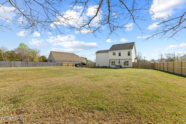 211 Gelynda Court, Holly Ridge, NC 28445