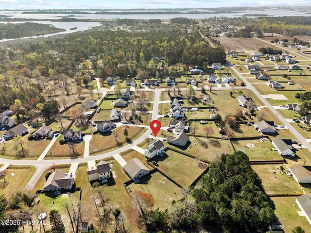 211 Gelynda Court, Holly Ridge, NC 28445