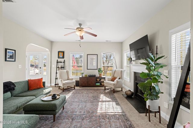 211 Gelynda Court, Holly Ridge, NC 28445