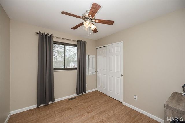 1226 Kings Trail Lane, Fenton, MO 63026