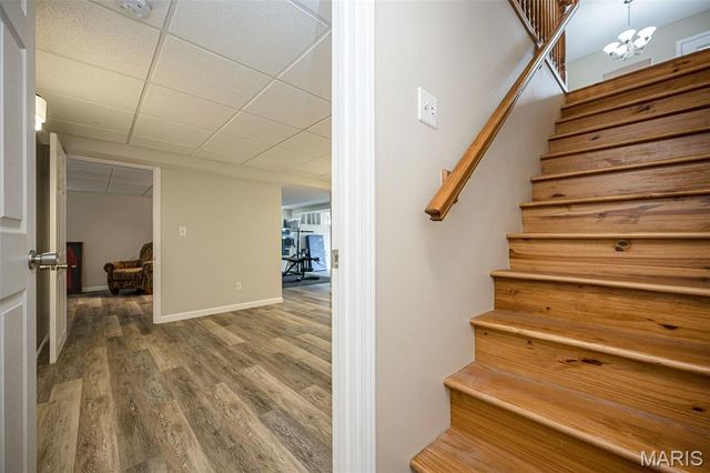 1226 Kings Trail Lane, Fenton, MO 63026