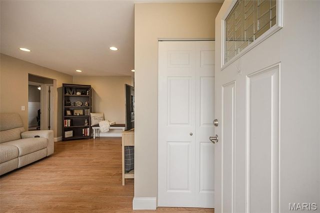 1226 Kings Trail Lane, Fenton, MO 63026