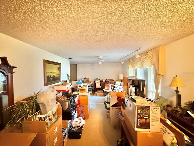 1813 MAINE COURT, Tavares, FL 32778