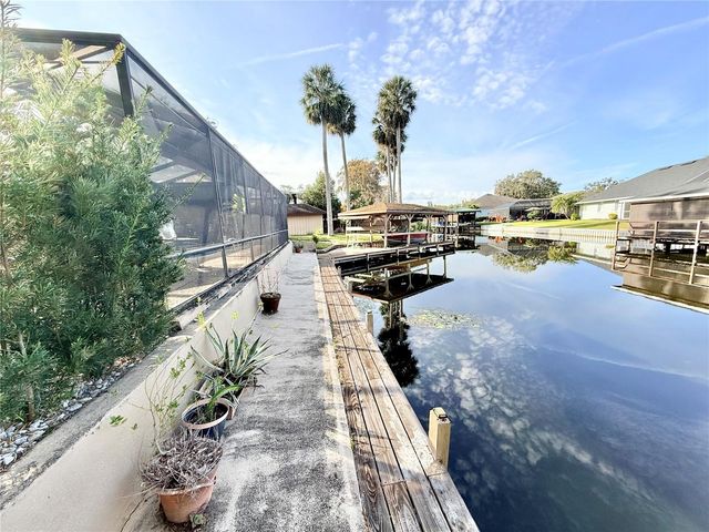 1813 MAINE COURT, Tavares, FL 32778