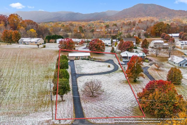 1249 Green Acres Drive, Newport, TN 37821