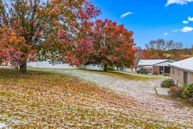 1249 Green Acres Drive, Newport, TN 37821