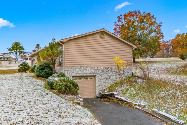 1249 Green Acres Drive, Newport, TN 37821