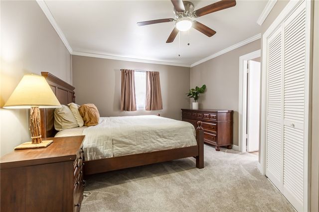 116 Cimarron Drive, Rochester, NY 14620