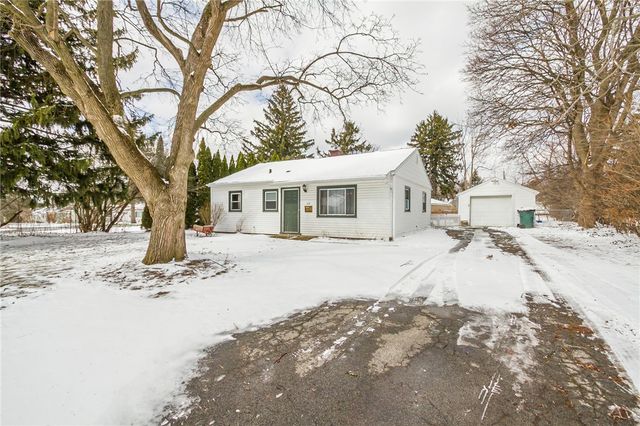 116 Cimarron Drive, Rochester, NY 14620