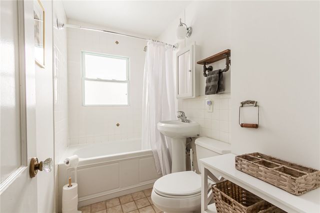 116 Cimarron Drive, Rochester, NY 14620