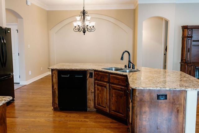 1909 Debbie, Bryan, TX 77802