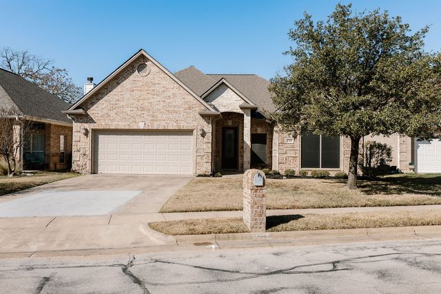 1909 Debbie, Bryan, TX 77802