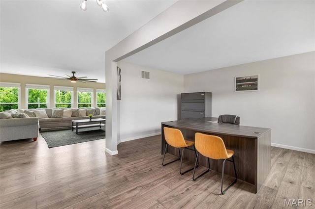 6 Parsons Creek Court, O'fallon, MO 63366