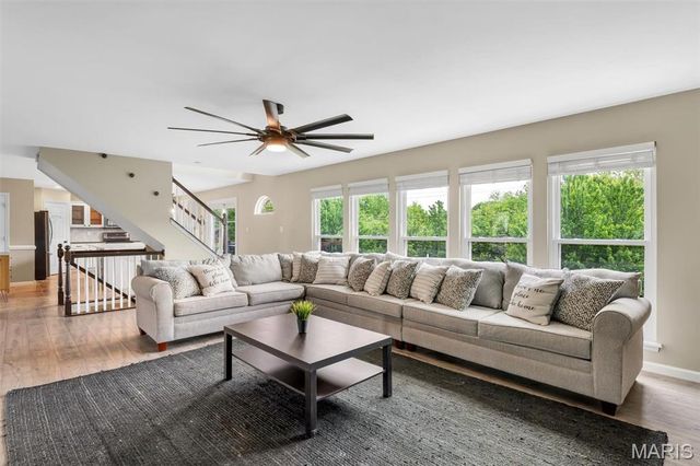 6 Parsons Creek Court, O'fallon, MO 63366
