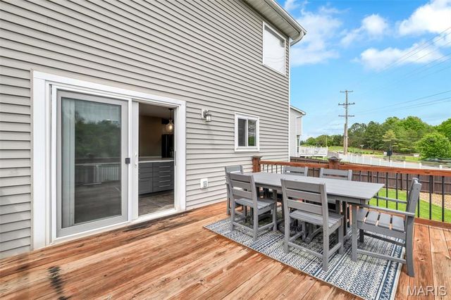 6 Parsons Creek Court, O'fallon, MO 63366