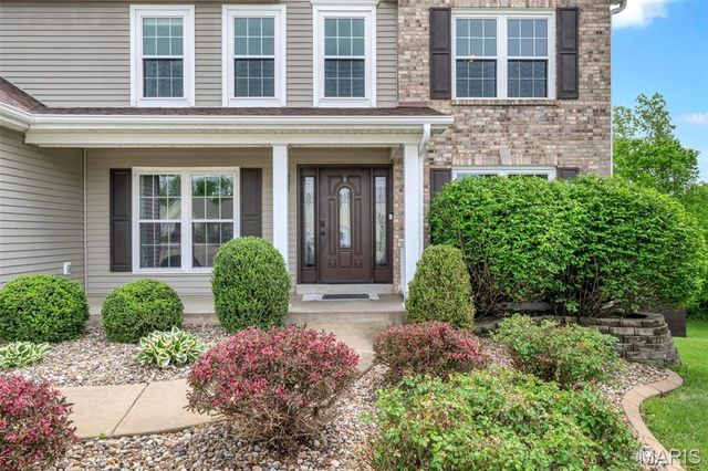 6 Parsons Creek Court, O'fallon, MO 63366