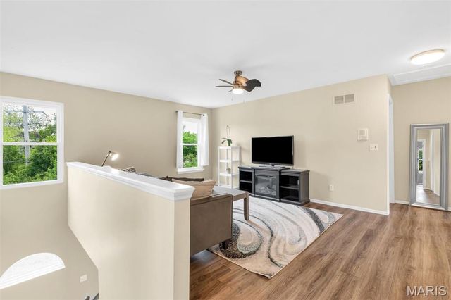 6 Parsons Creek Court, O'fallon, MO 63366