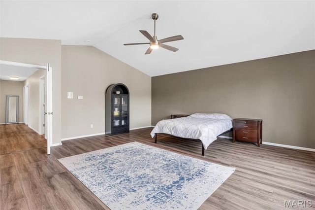 6 Parsons Creek Court, O'fallon, MO 63366