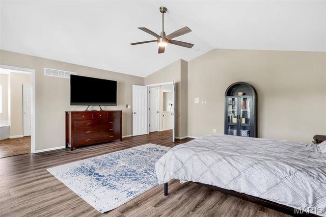6 Parsons Creek Court, O'fallon, MO 63366