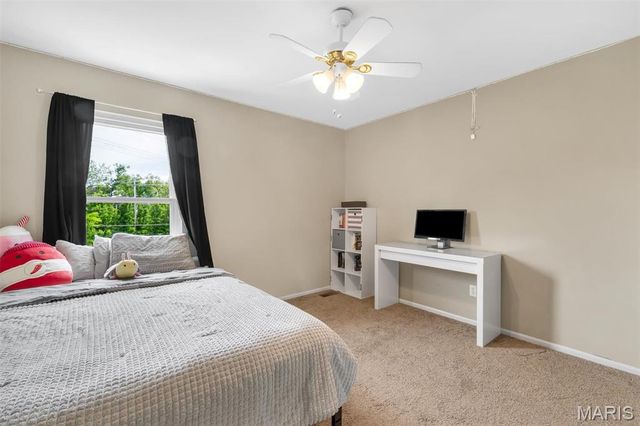 6 Parsons Creek Court, O'fallon, MO 63366
