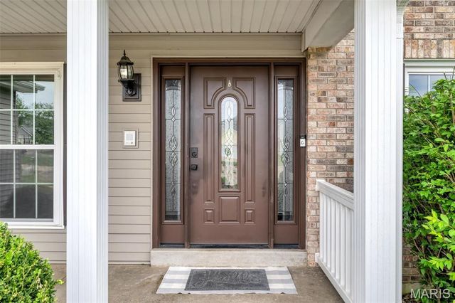 6 Parsons Creek Court, O'fallon, MO 63366
