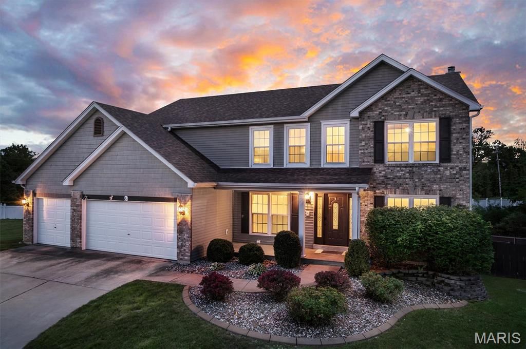 6 Parsons Creek Court, O'fallon, MO 63366