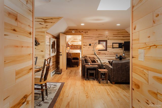 6920 N Lake Six Road, Mercer C-wi, WI 54547