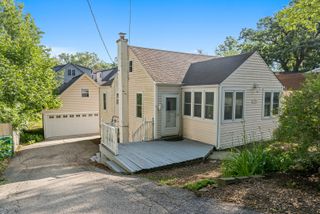 21276 W Arbor Lane, Lake Zurich, IL 60047