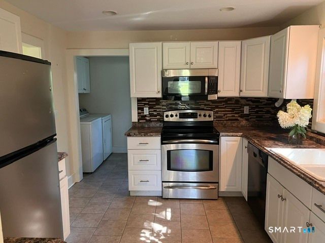 11 Warner Road, Bridgewater, CT 06752