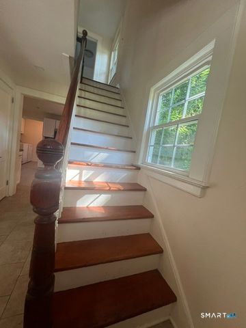 11 Warner Road, Bridgewater, CT 06752