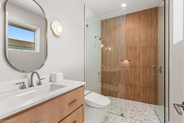 777 Broad CT S, Naples, FL 34102