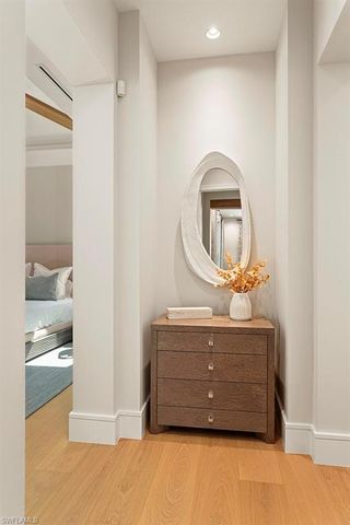 777 Broad CT S, Naples, FL 34102