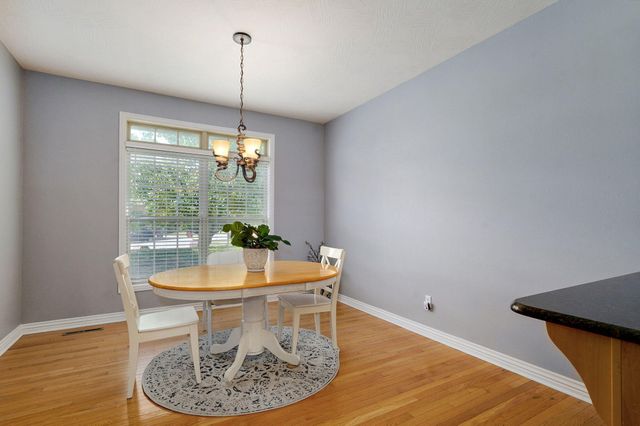 3119 W Melbourne Street, Springfield, MO 65810