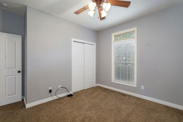 3119 W Melbourne Street, Springfield, MO 65810