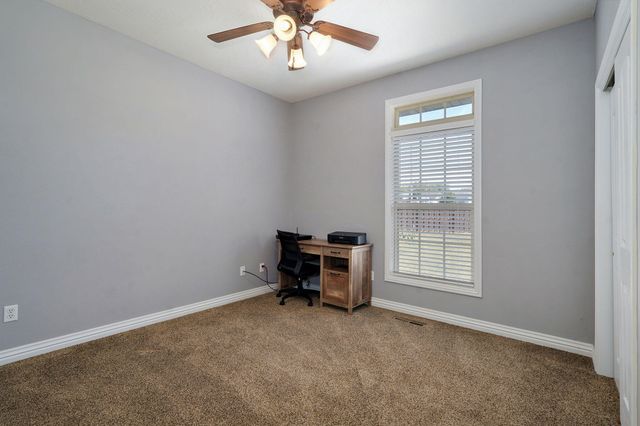 3119 W Melbourne Street, Springfield, MO 65810