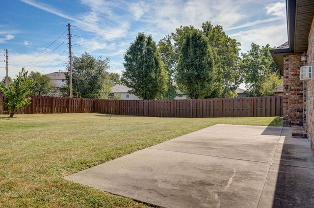 3119 W Melbourne Street, Springfield, MO 65810