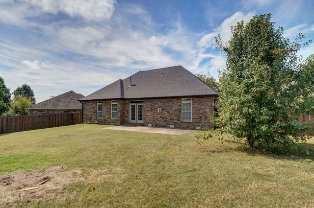 3119 W Melbourne Street, Springfield, MO 65810